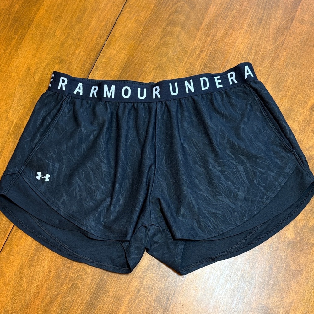 Under Armour Women's Black Athletic Shorts